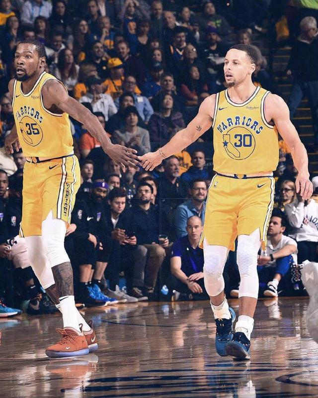 无论是前锋 无论是前锋